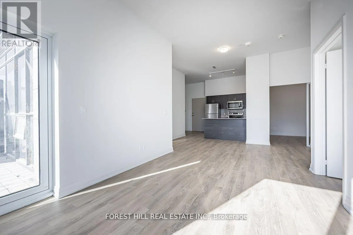 105 - 10 MEADOWGLEN PLACE