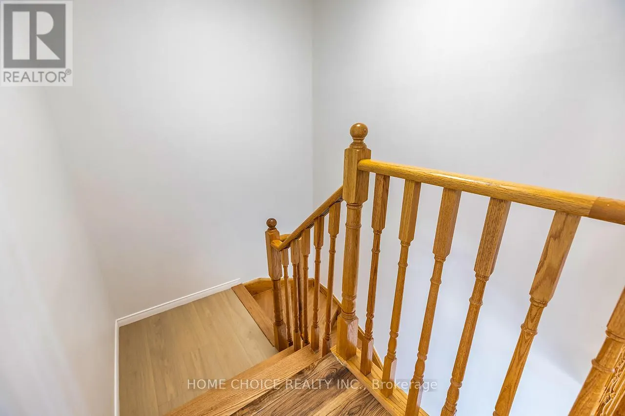 674 BRASSWINDS TRAIL
