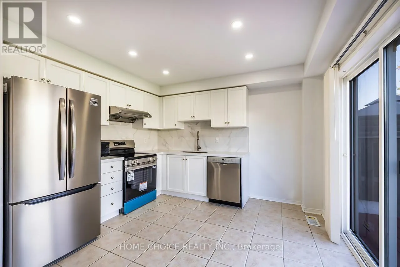 674 BRASSWINDS TRAIL