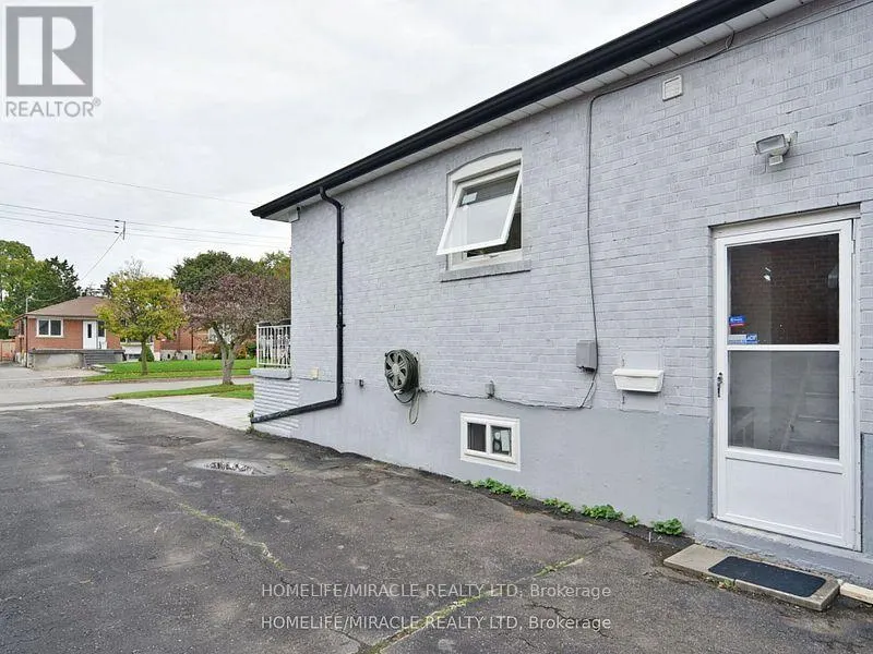 BSMT-1 - 32 BABCOCK ROAD