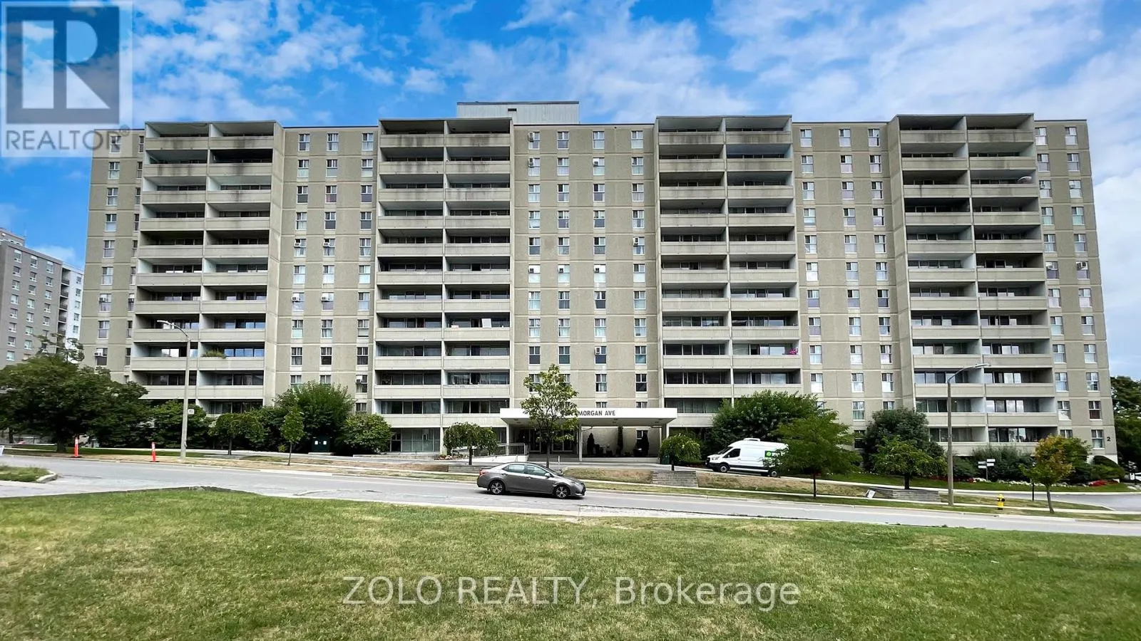 1015 - 2 GLAMORGAN AVENUE