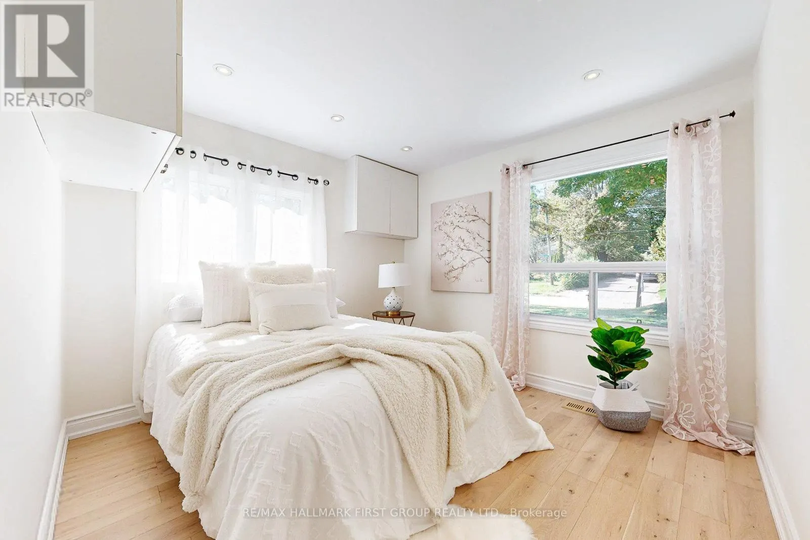 589 MARKSBURY ROAD