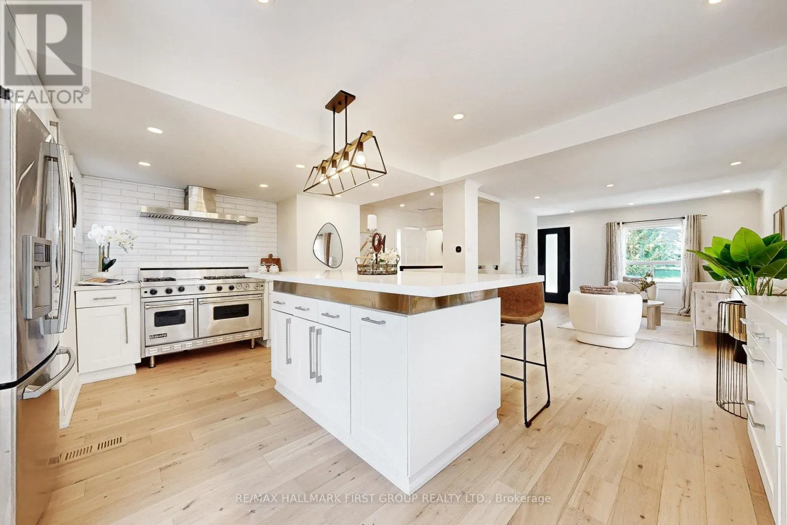 589 MARKSBURY ROAD