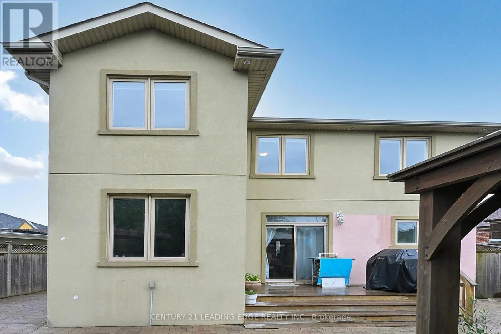 11 BELLVARE CRESCENT