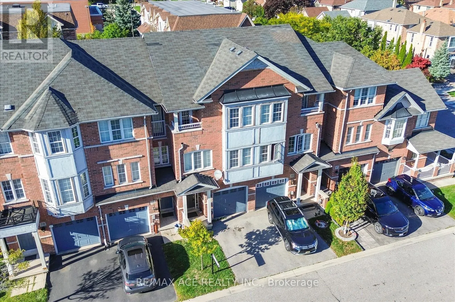 83 HUXTABLE LANE