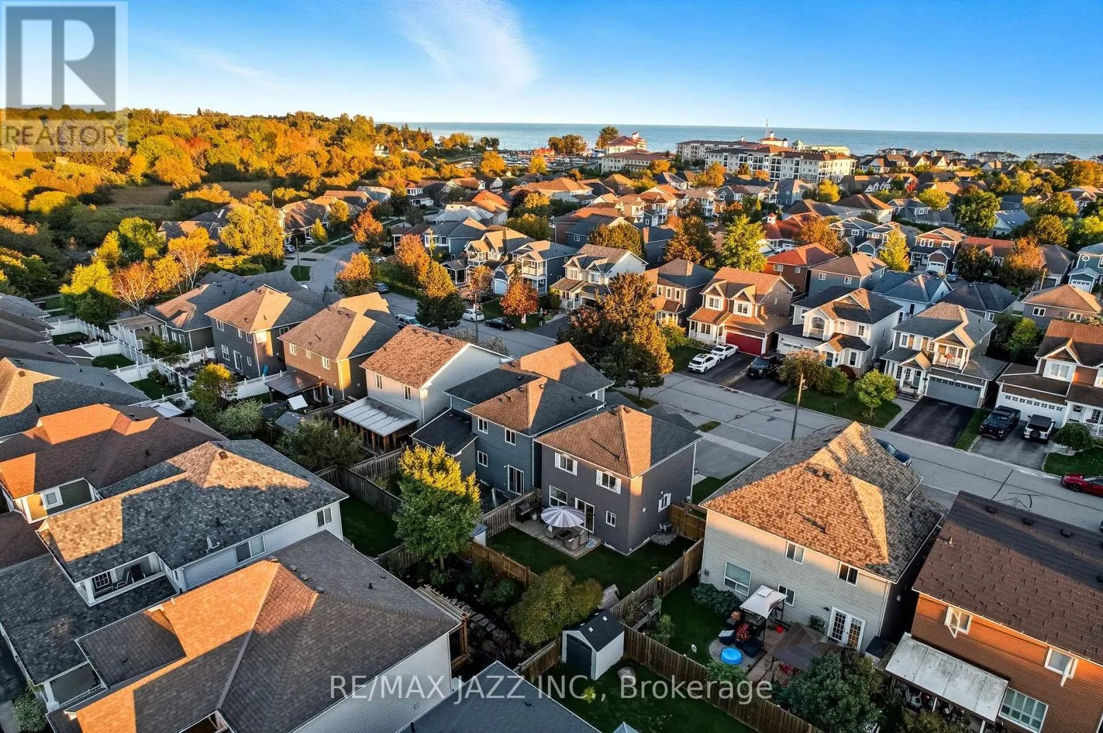 16 CARVETH CRESCENT