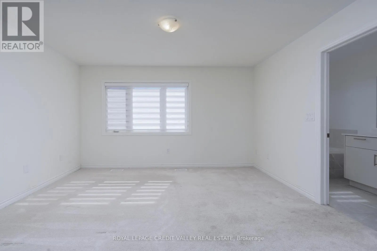 63 LAING DRIVE