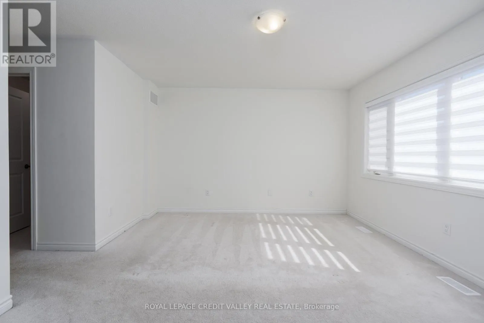 63 LAING DRIVE