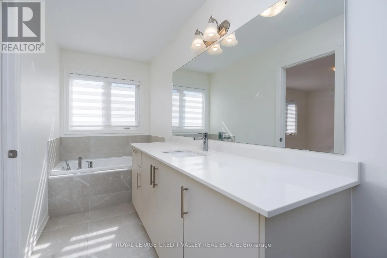 63 LAING DRIVE