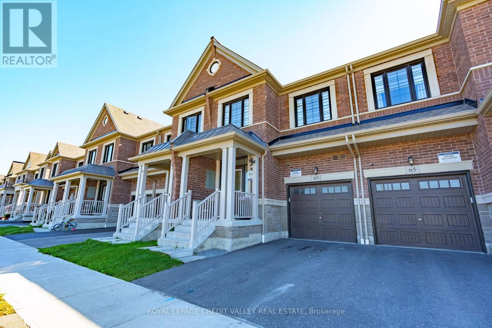 63 LAING DRIVE