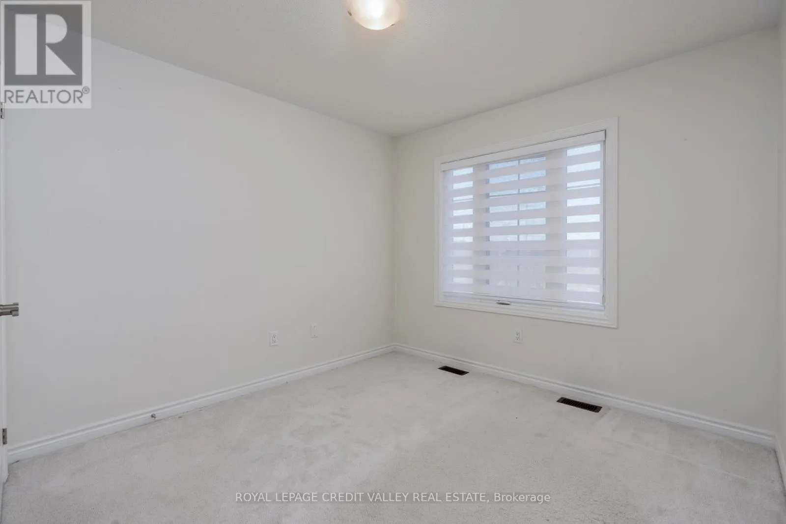 63 LAING DRIVE