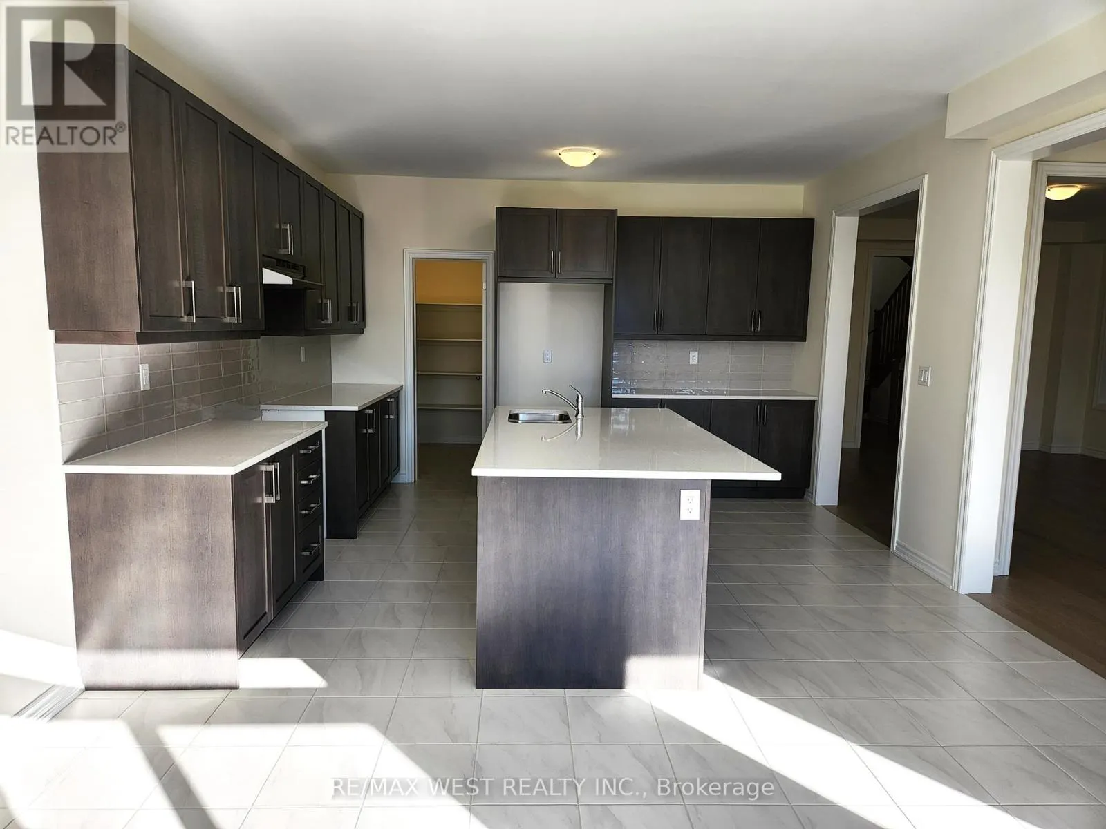 5 FIRE KING DRIVE
