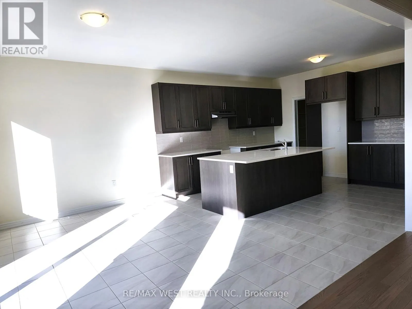 5 FIRE KING DRIVE