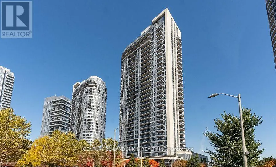 1401 - 151 VILLAGE GREEN SQUARE