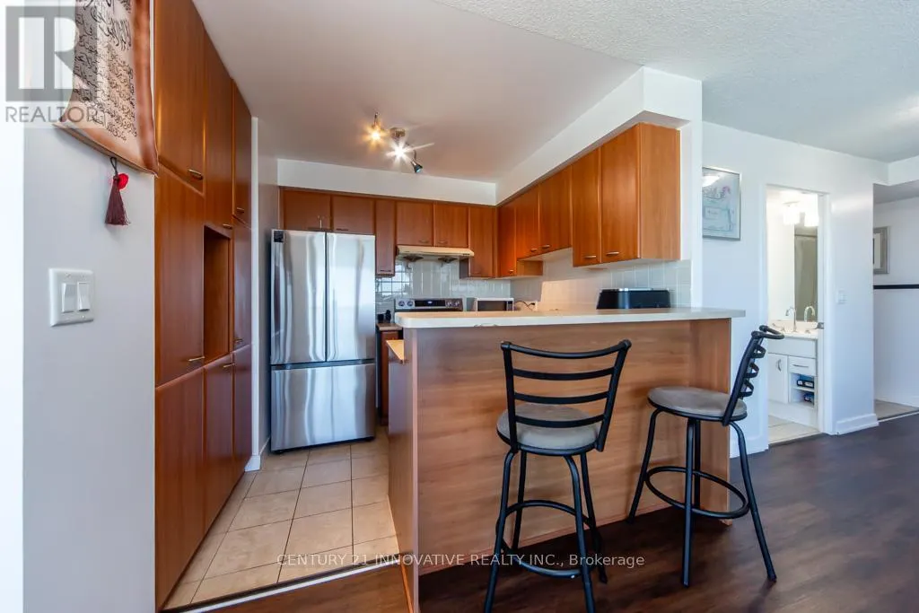 2303 - 38 LEE CENTRE DRIVE