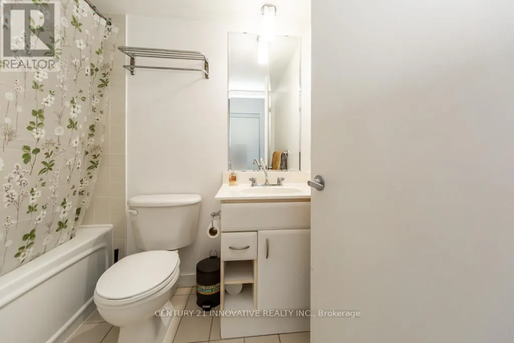 2303 - 38 LEE CENTRE DRIVE