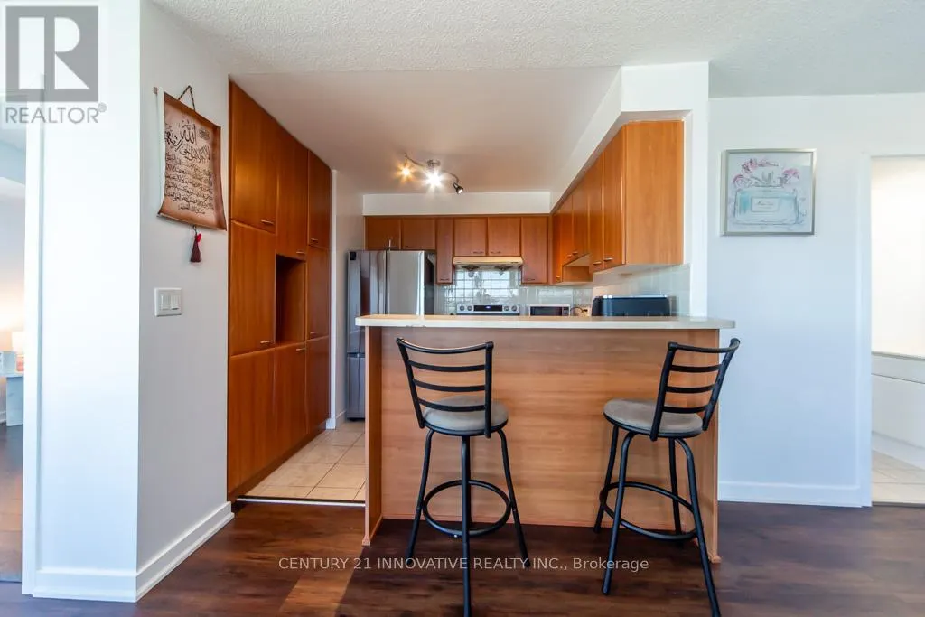2303 - 38 LEE CENTRE DRIVE