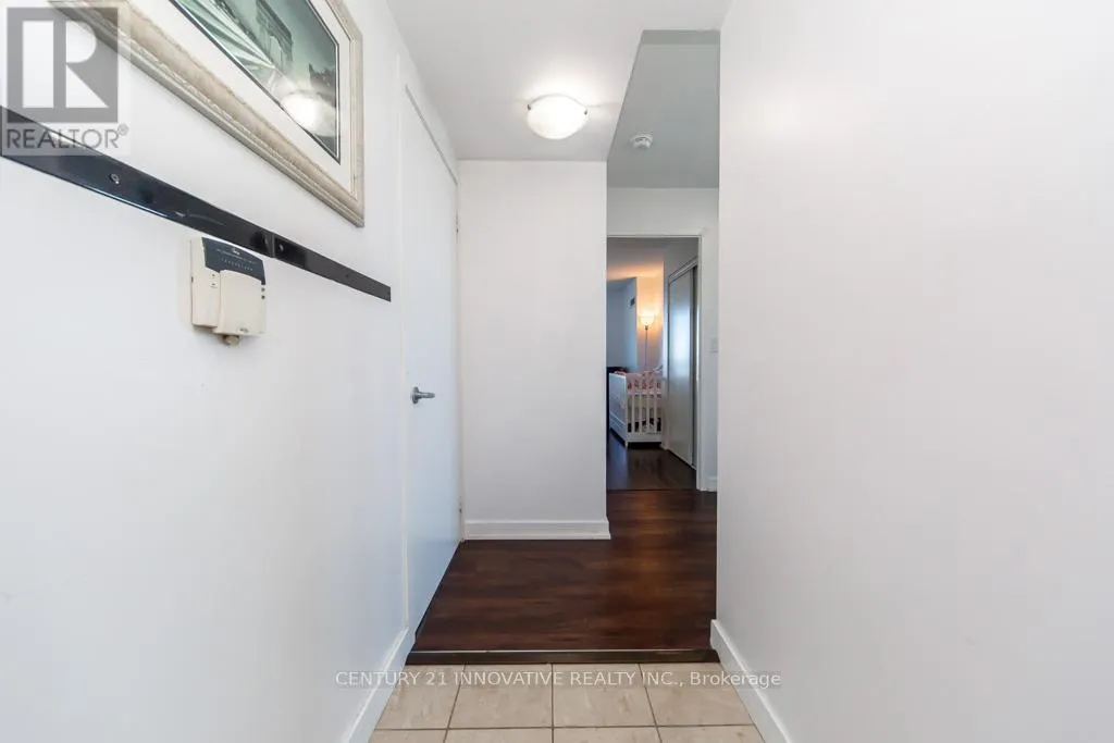2303 - 38 LEE CENTRE DRIVE