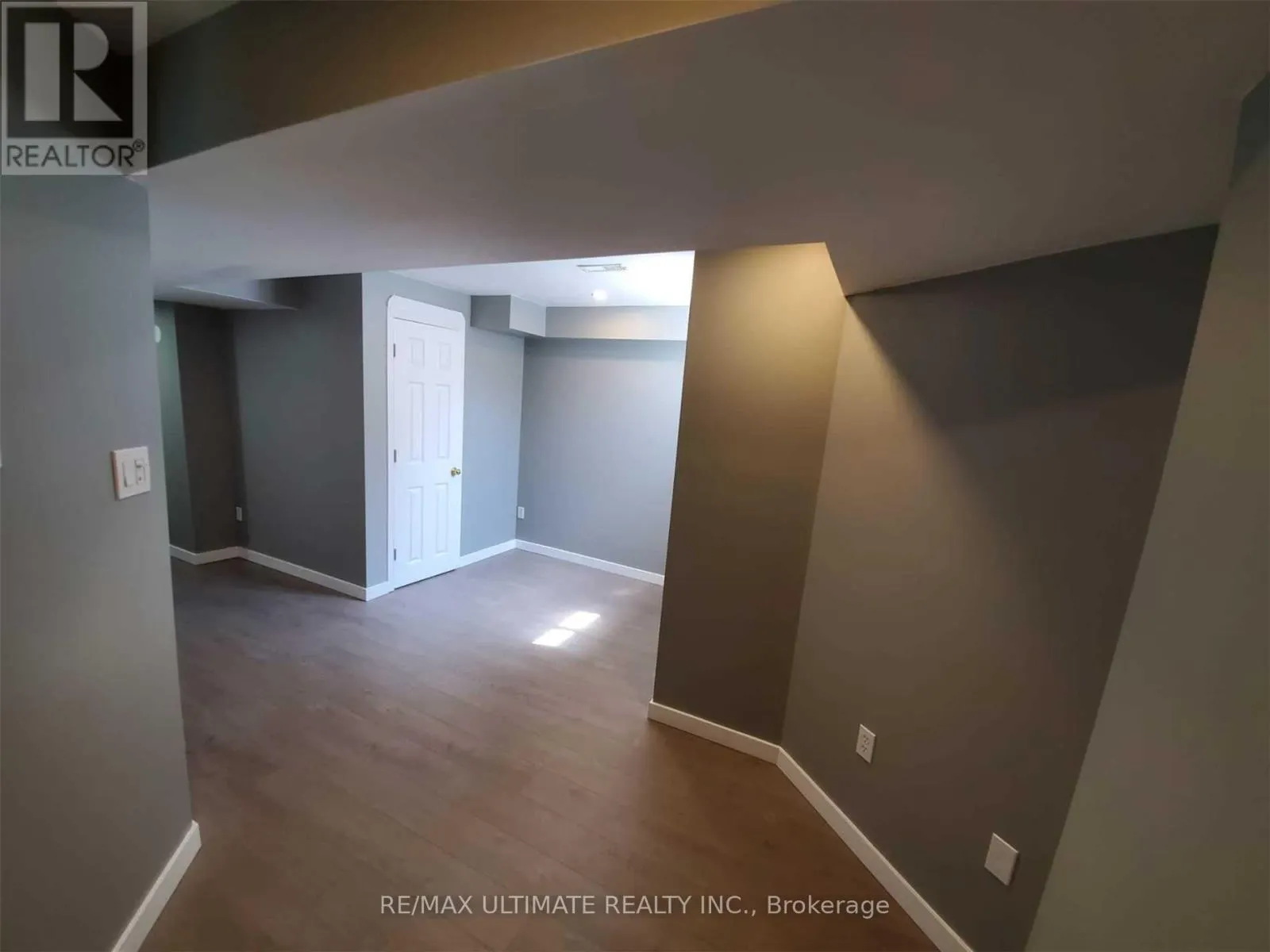 5 HEARTHSTONE CRESCENT