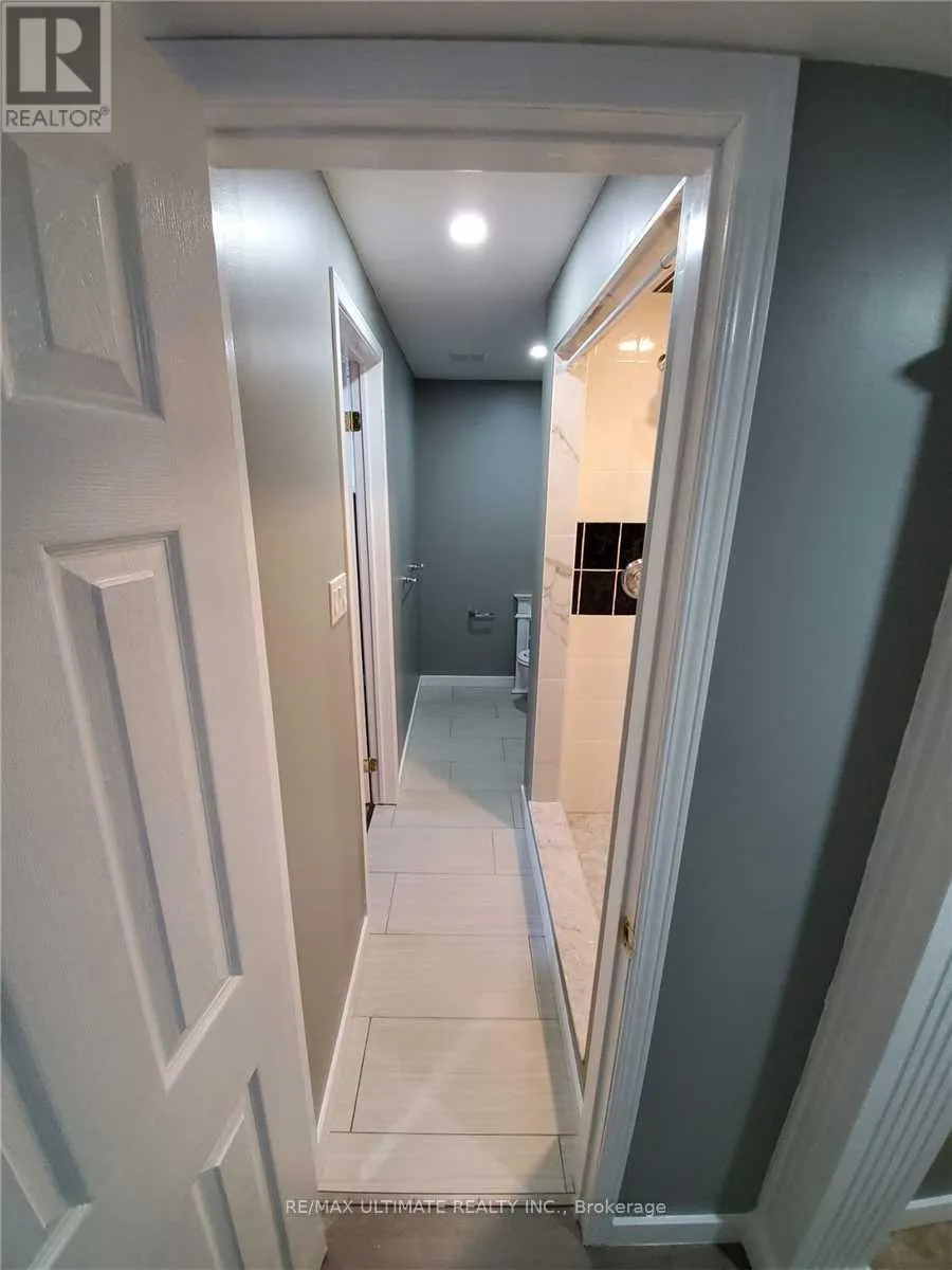 5 HEARTHSTONE CRESCENT