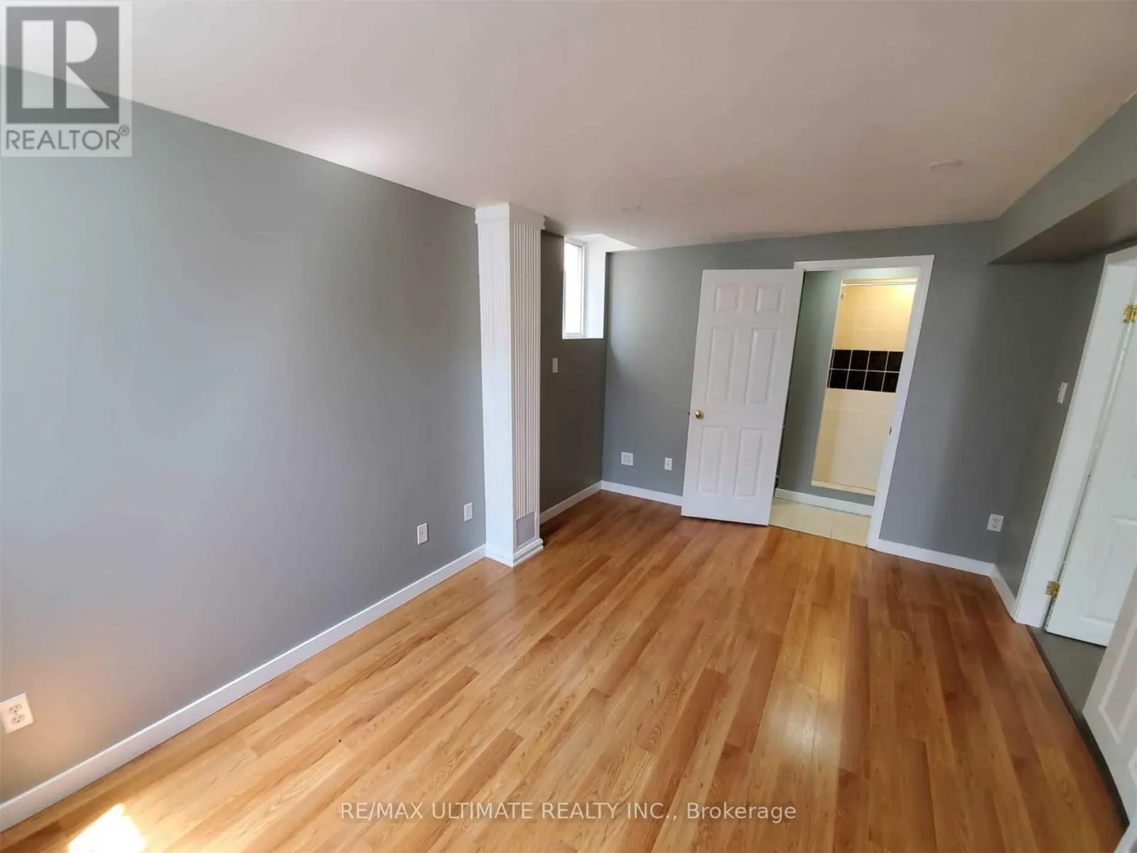5 HEARTHSTONE CRESCENT