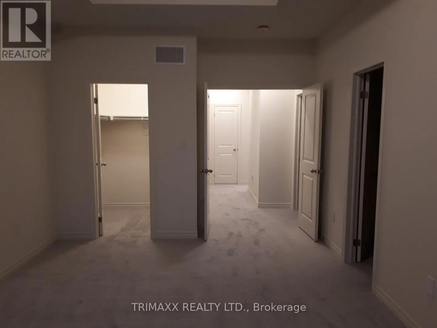 2080 COPPERMINE STREET