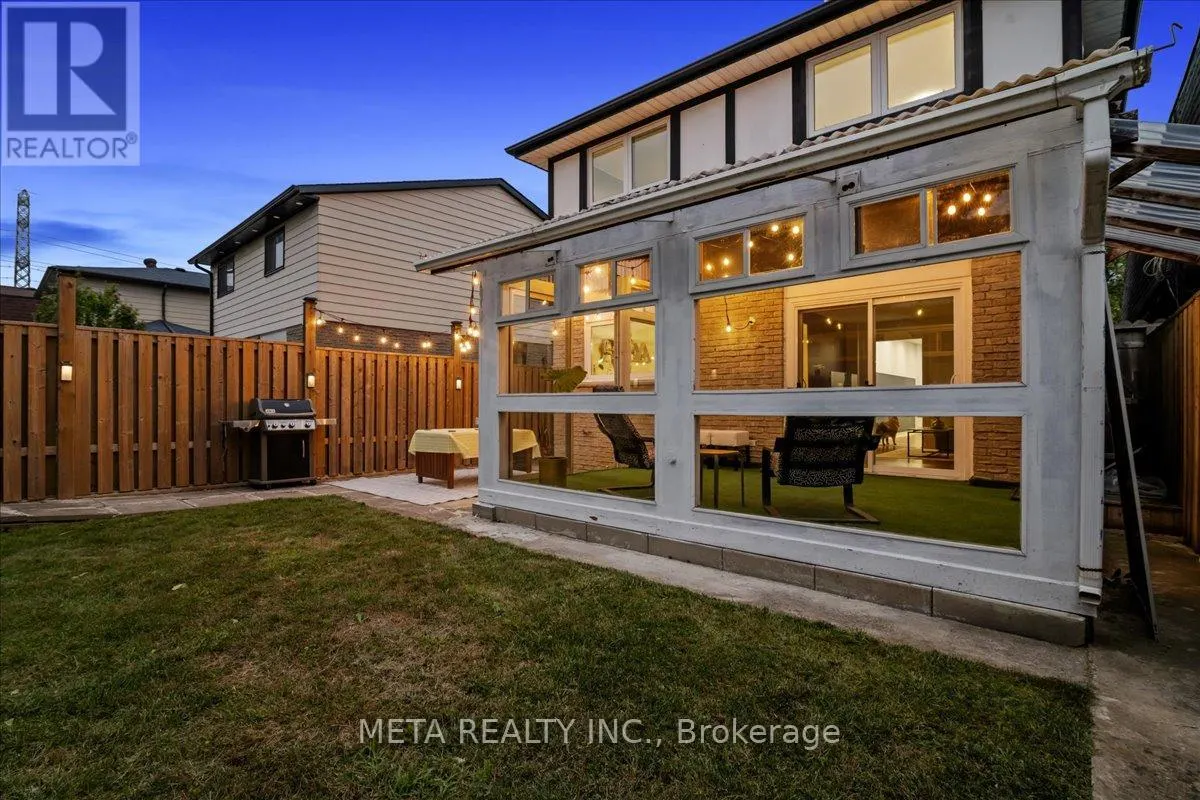 1567 JAYWIN CIRCLE