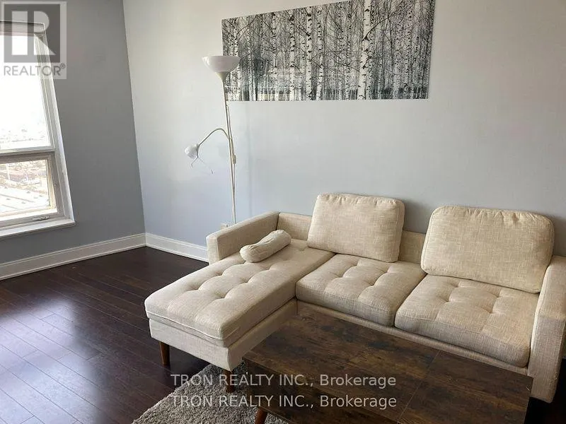 3102 - 125 VILLAGE GREEN SQUARE
