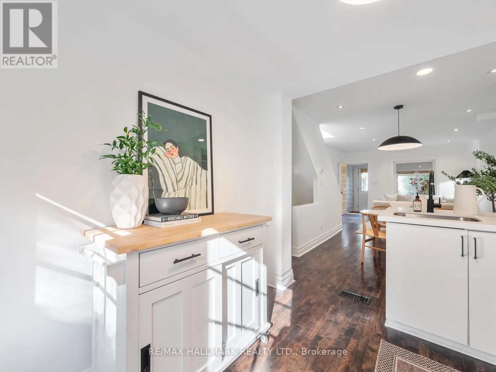 78 SEYMOUR AVENUE