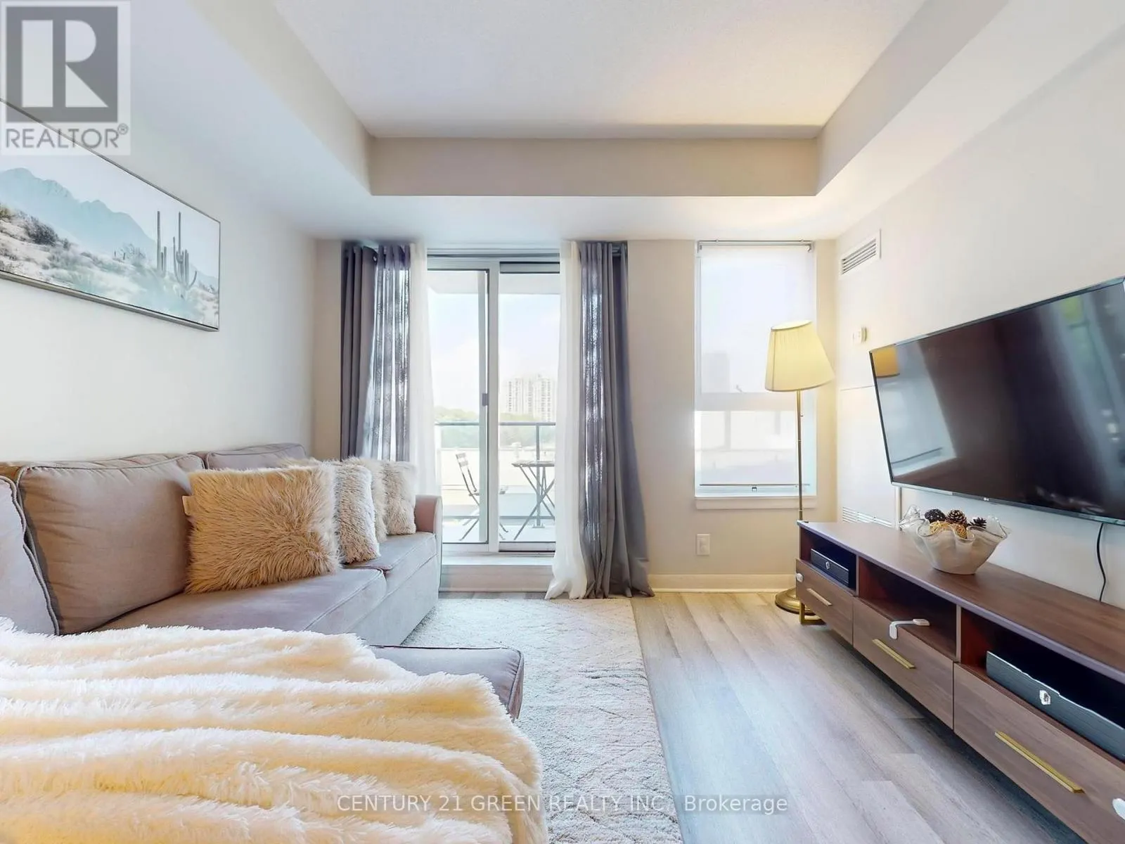 709 - 190 BOROUGH DRIVE