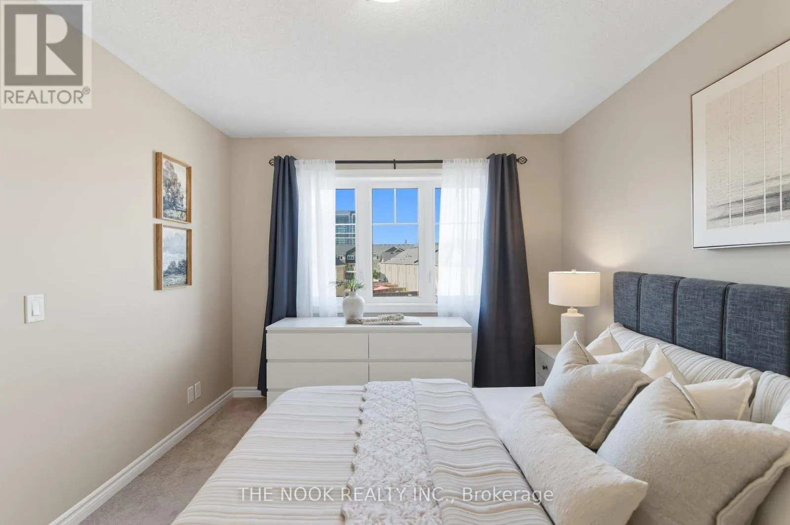 12 TABARET CRESCENT
