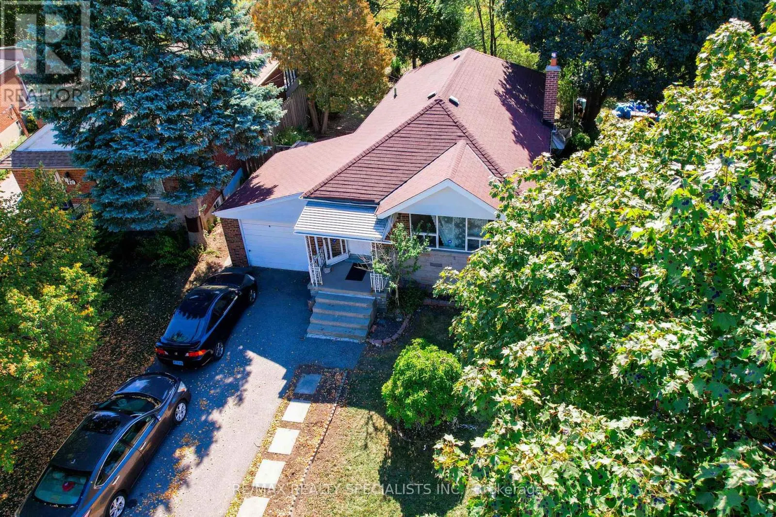 127 FLORA DRIVE