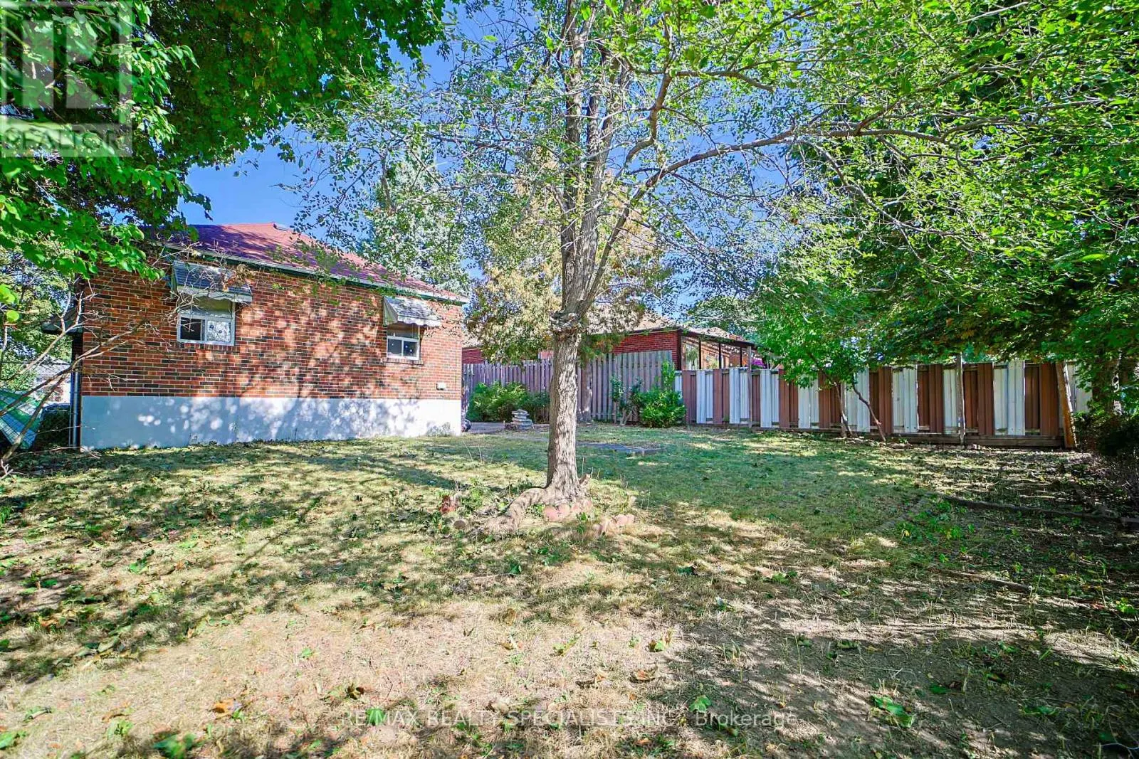 127 FLORA DRIVE