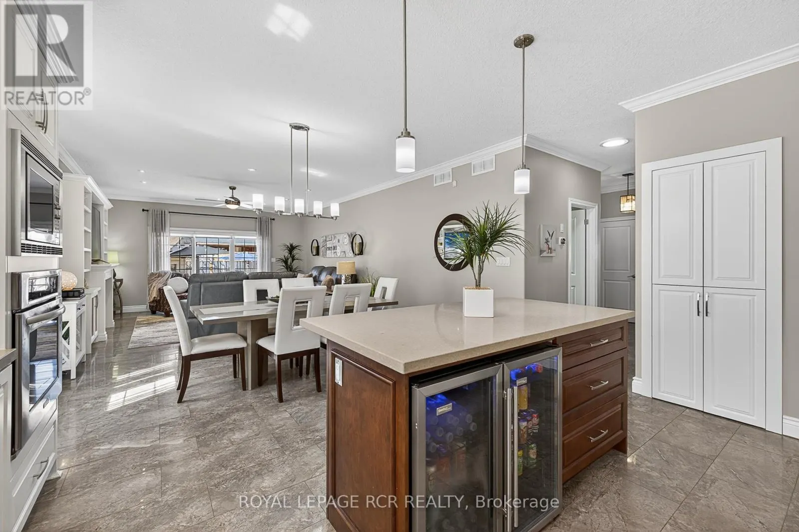 21 CORVINELLI DRIVE
