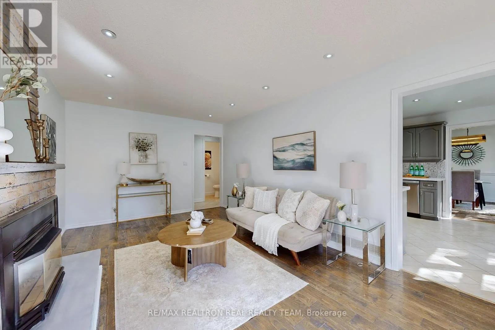345 REGAL BRIAR STREET