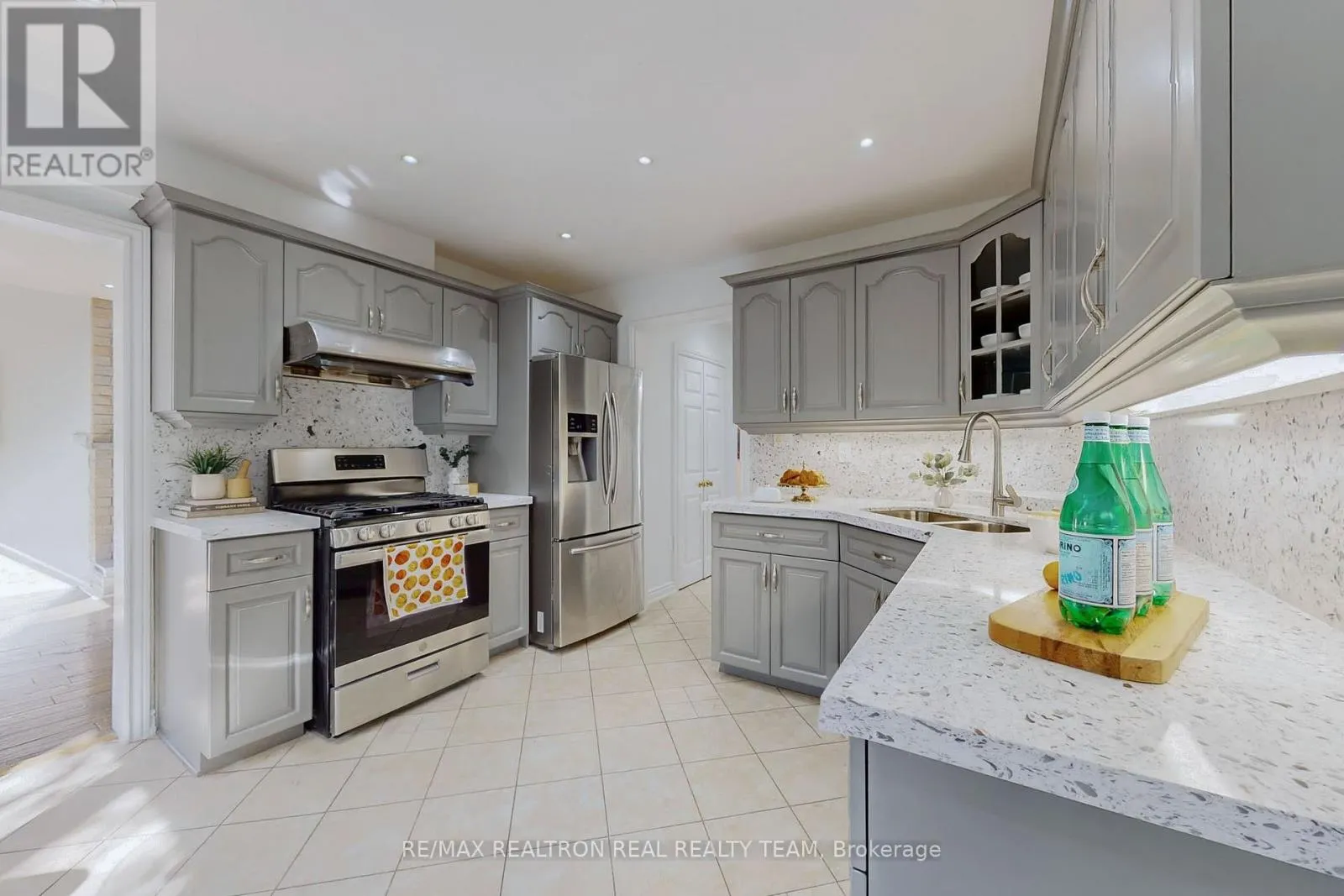 345 REGAL BRIAR STREET