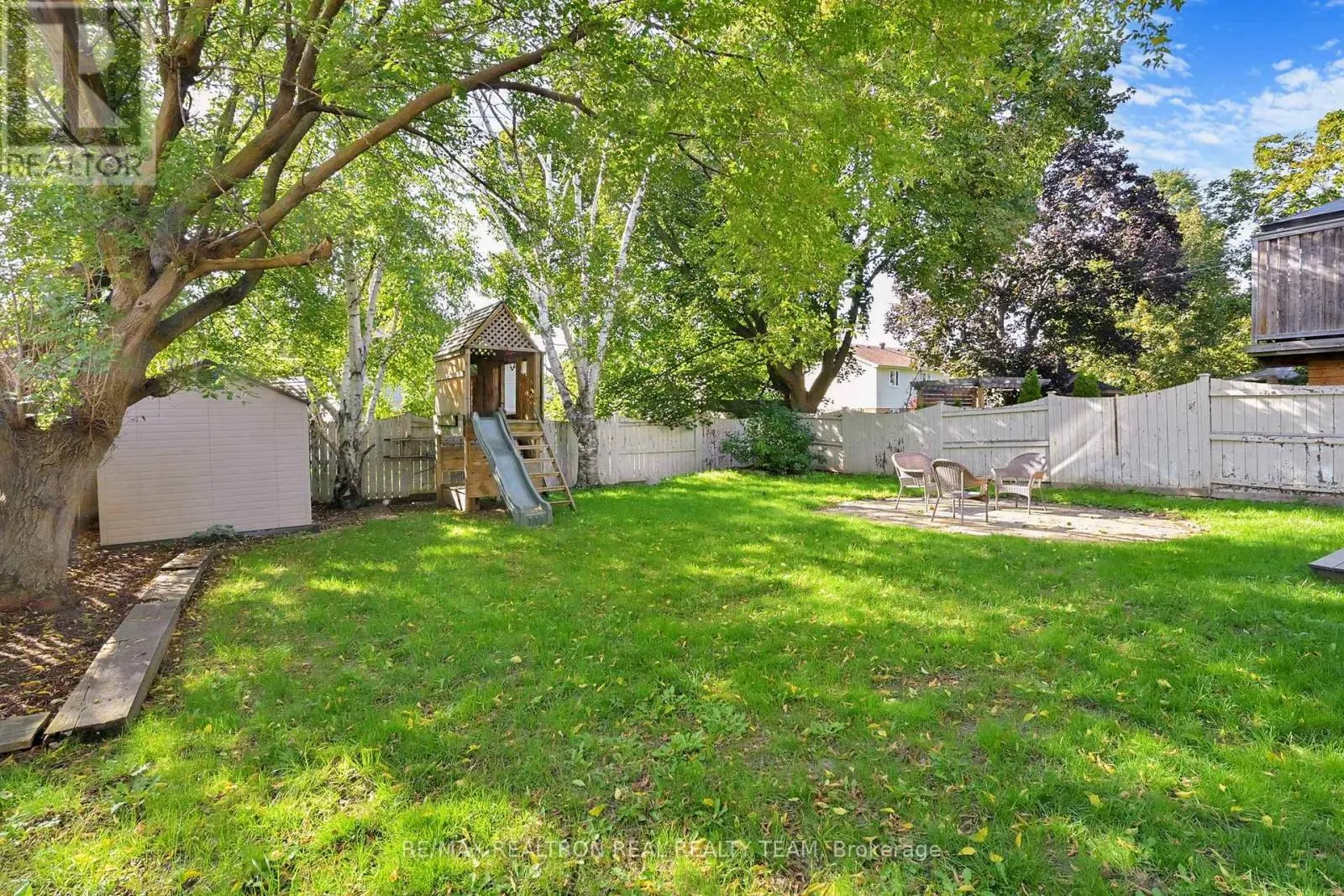 345 REGAL BRIAR STREET
