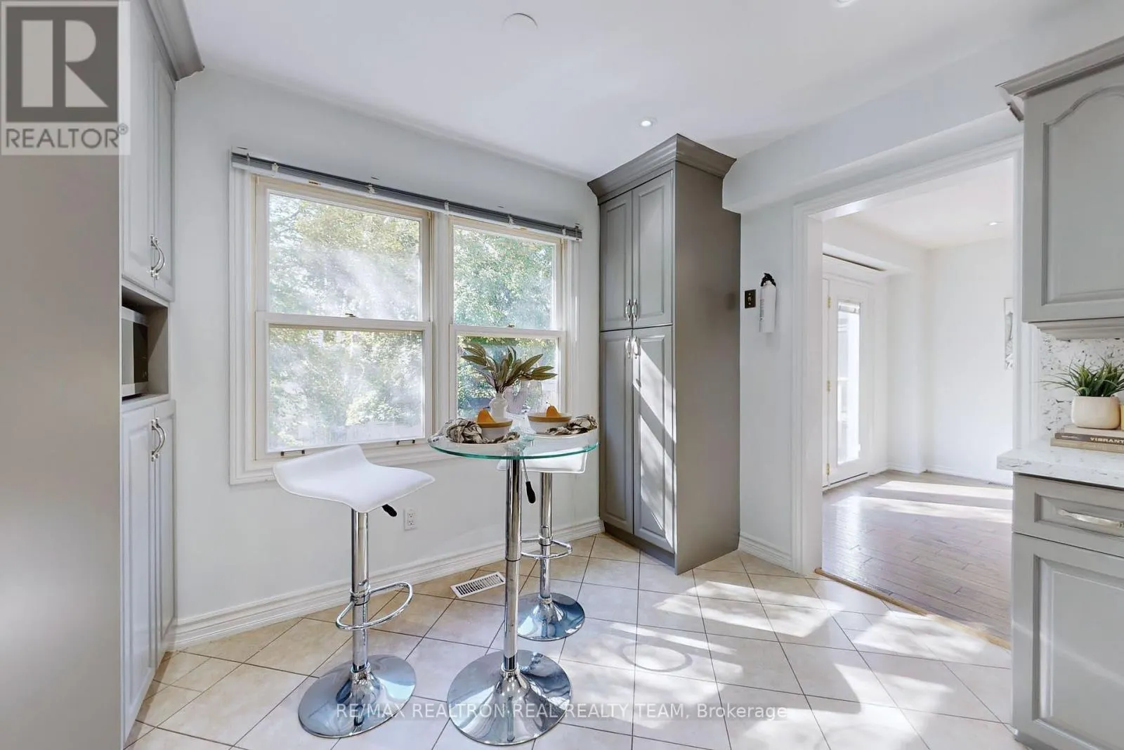 345 REGAL BRIAR STREET