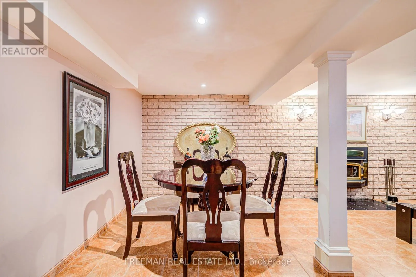 21 MARTINDALE ROAD