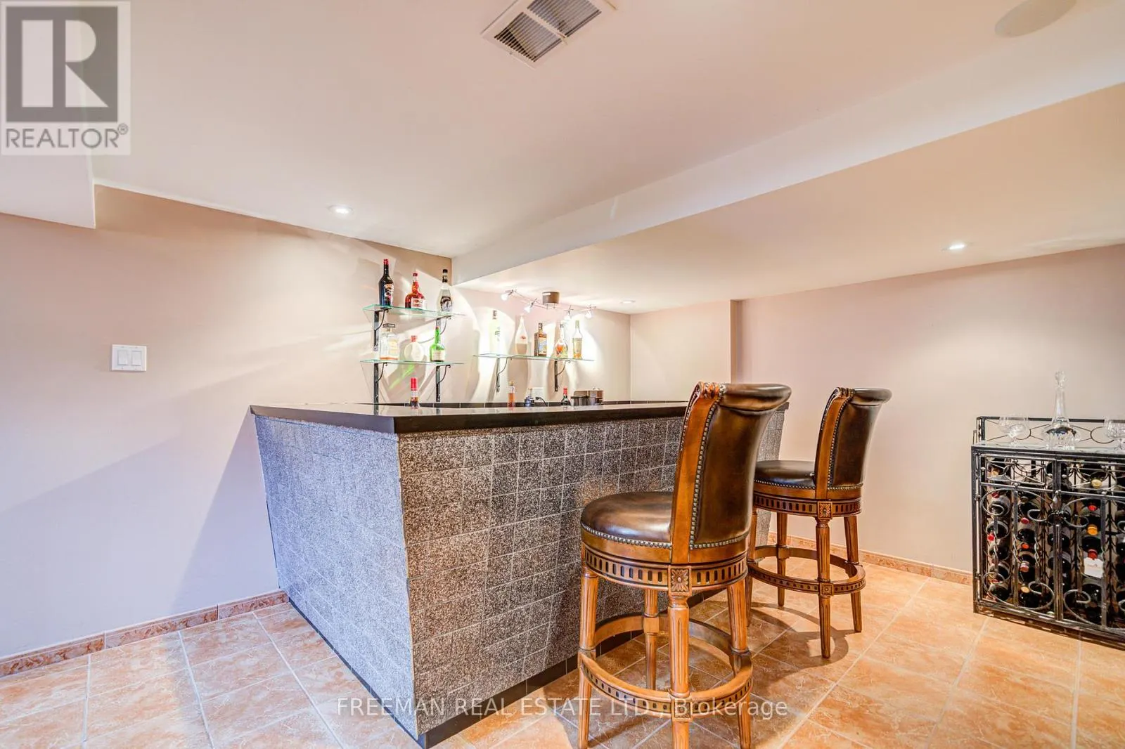 21 MARTINDALE ROAD