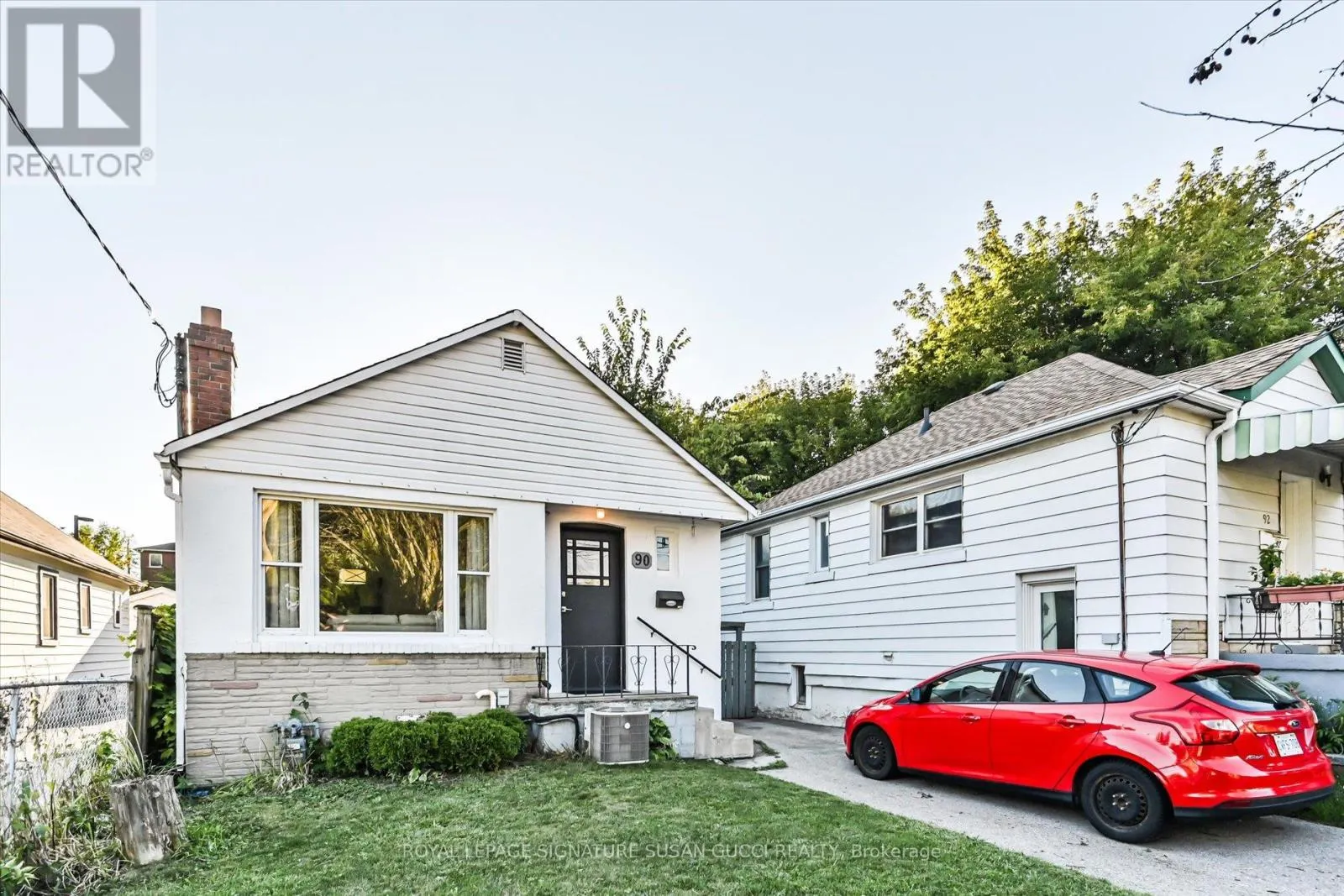 90 MEIGHEN AVENUE