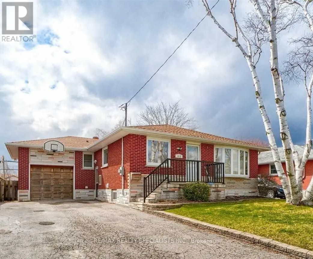 UPPER - 1412 LAKEFIELD STREET
