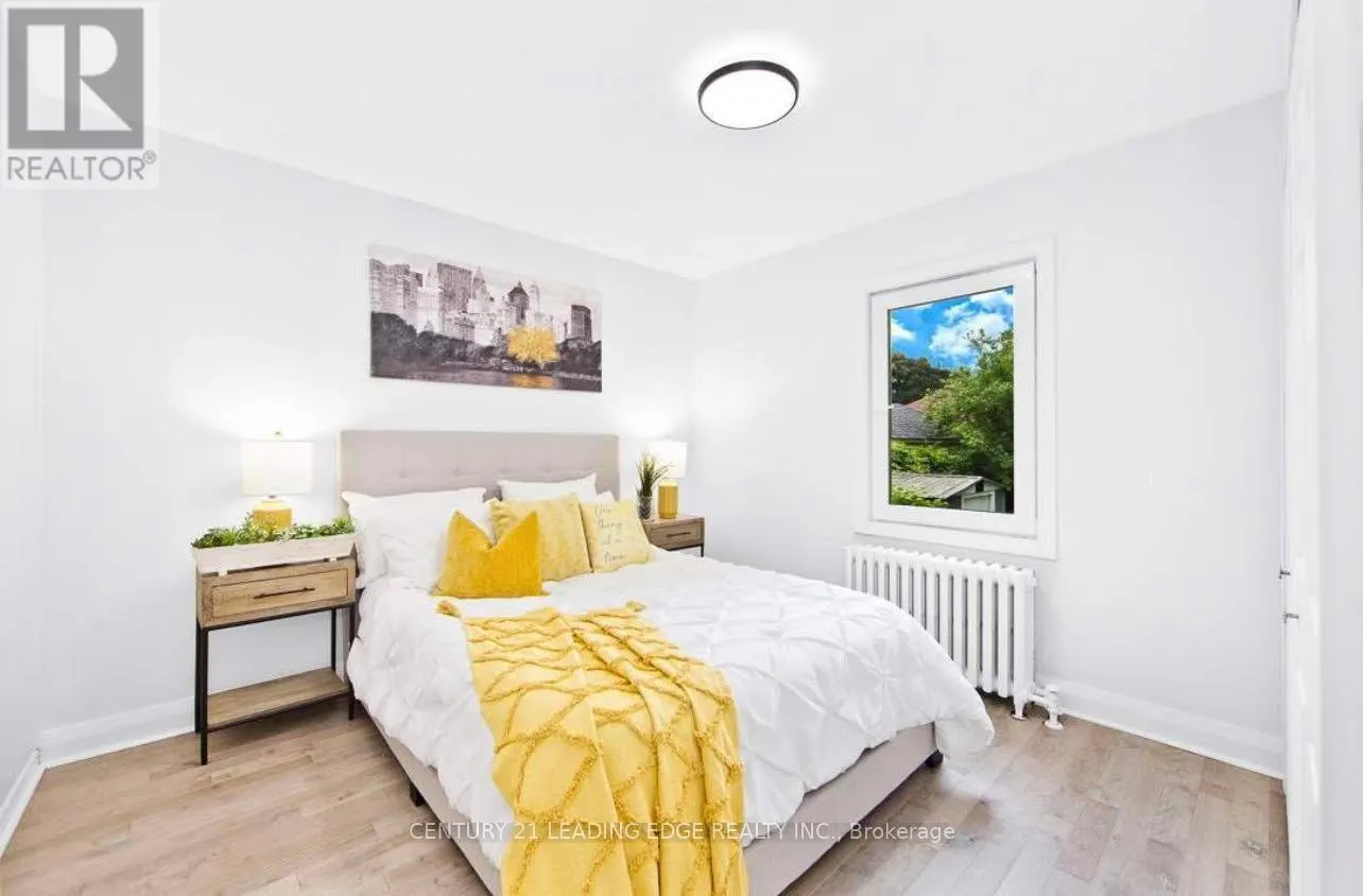 UPPER - 26 SCOTSWOOD ROAD