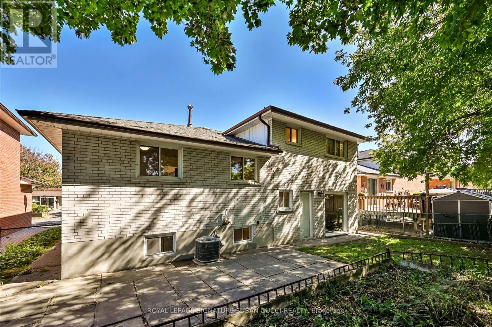 16 MUNFORD CRESCENT