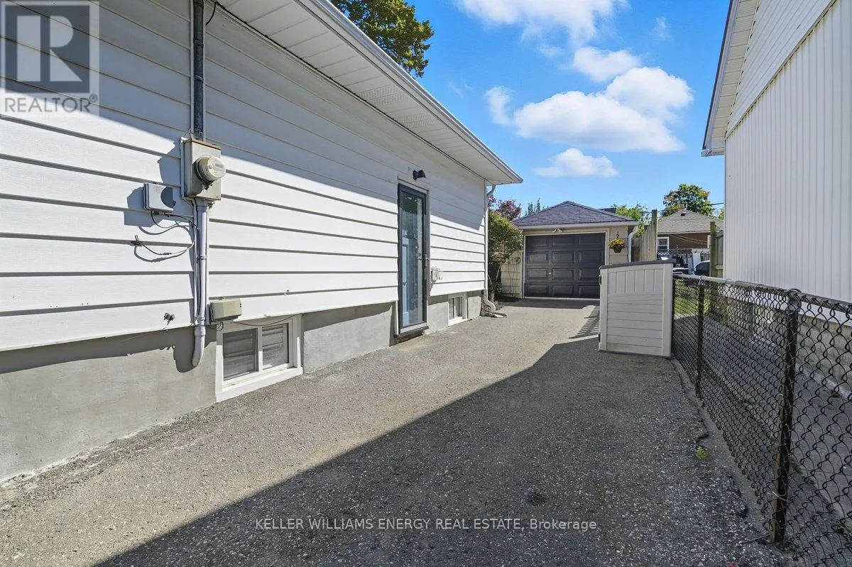 233 GREENWOOD AVENUE