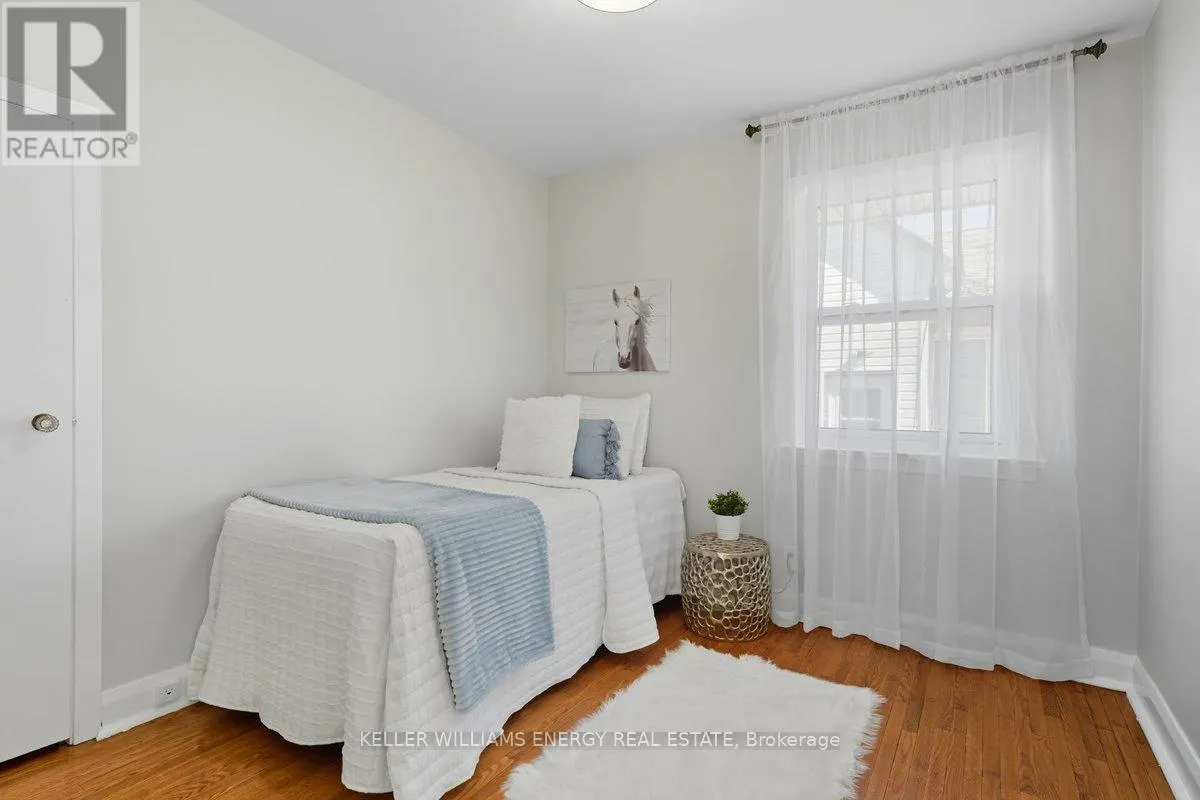 233 GREENWOOD AVENUE
