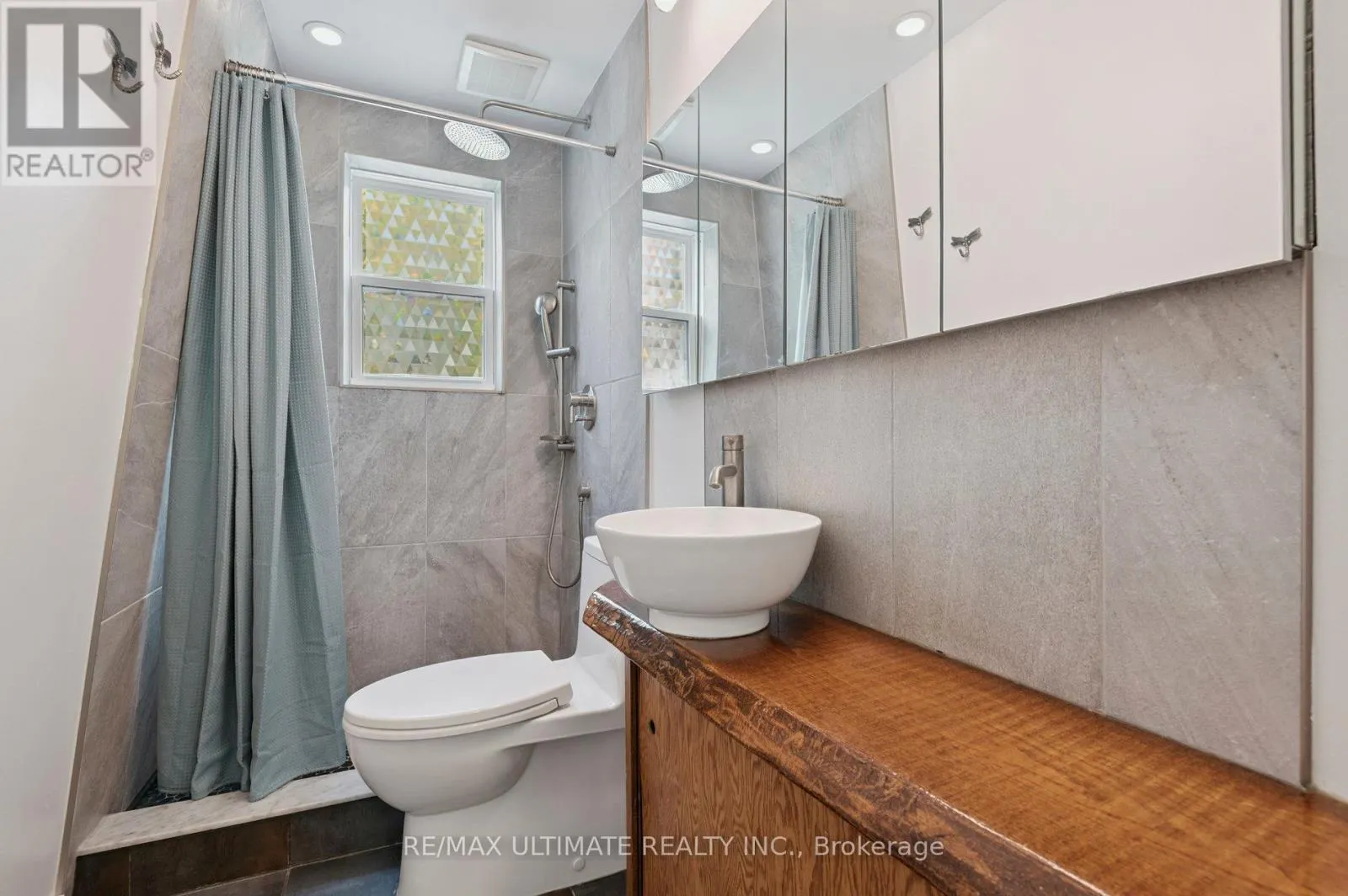 315 CEDARVALE AVENUE
