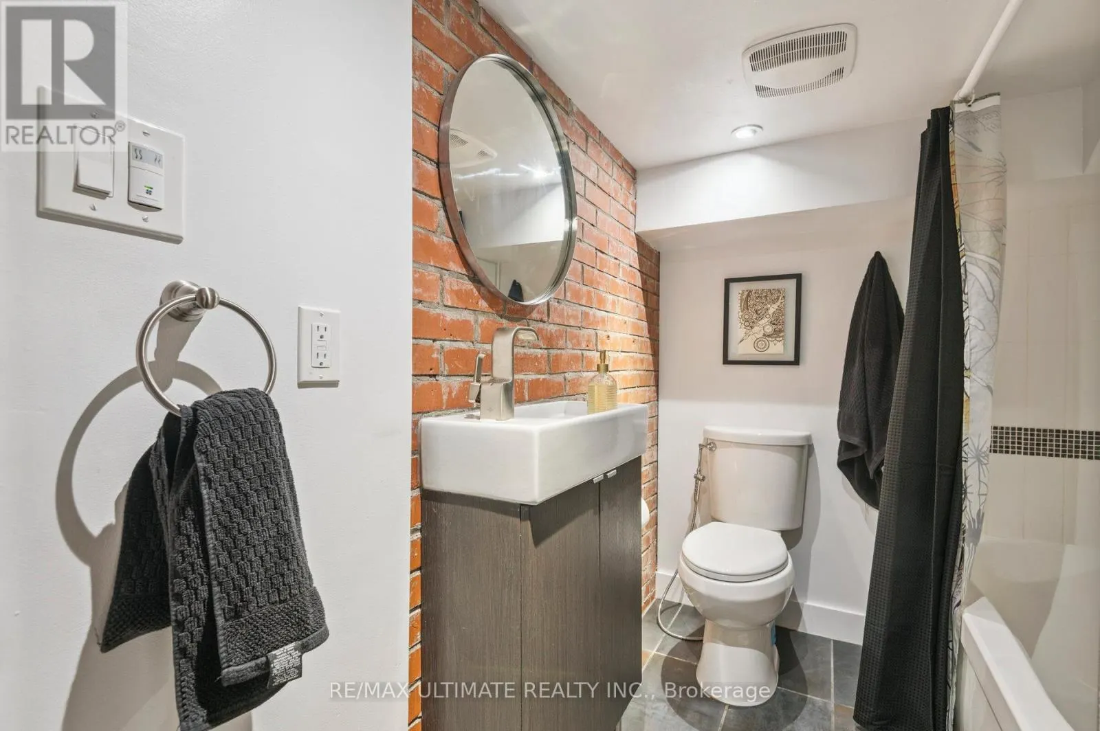315 CEDARVALE AVENUE