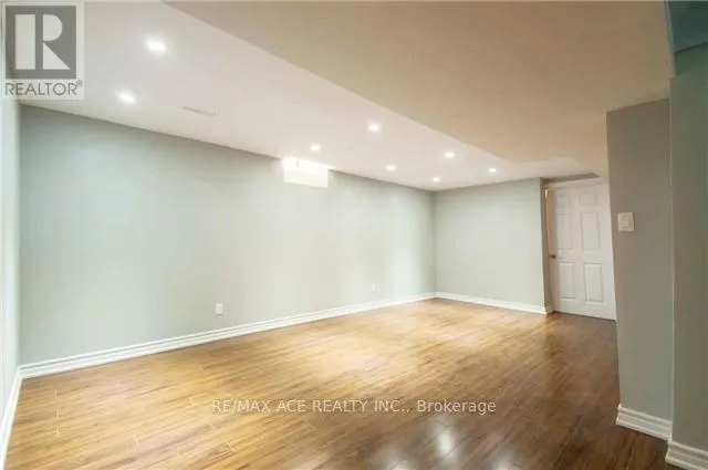 BSMT - 45 SNOWBALL CRESCENT