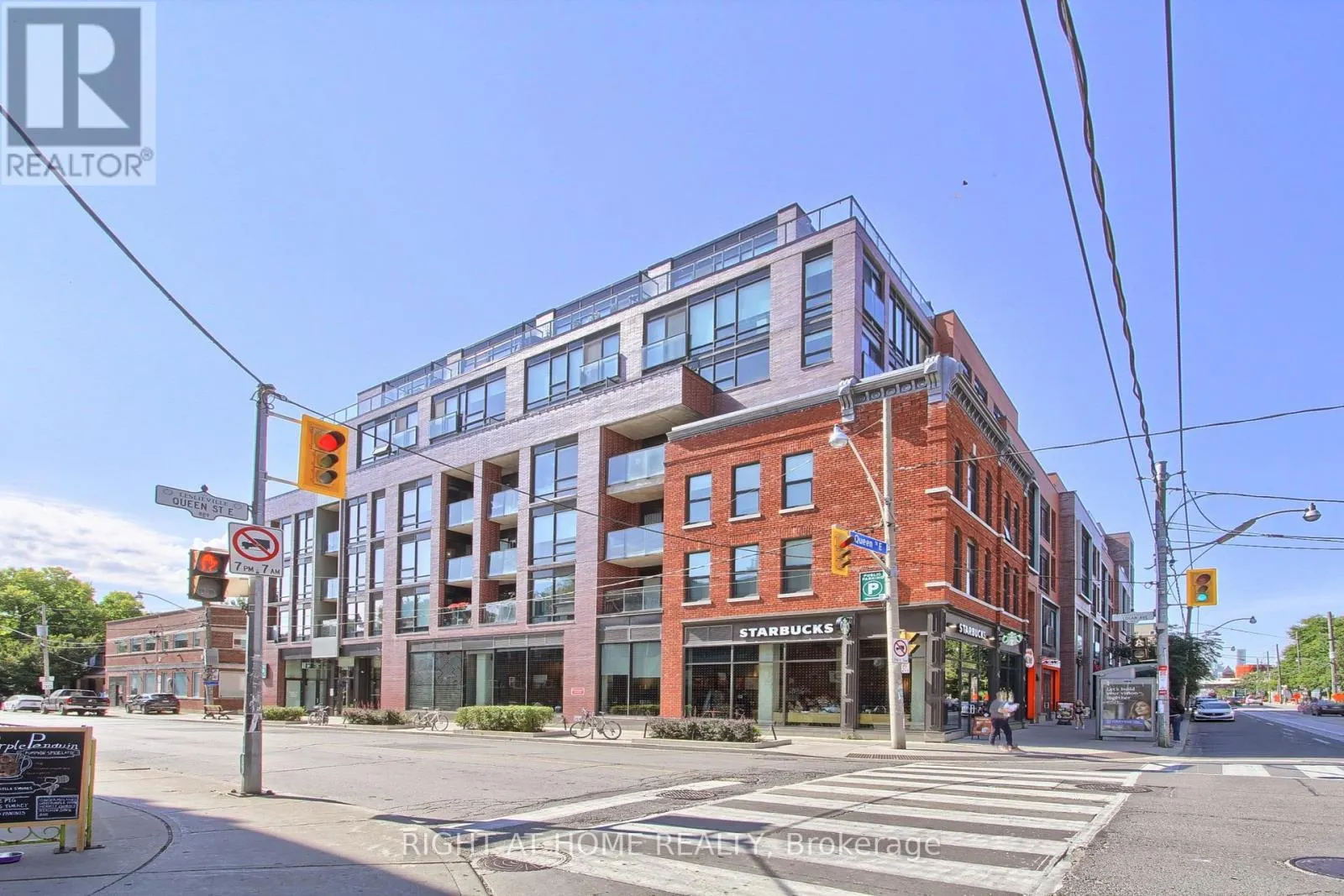 206 - 246 LOGAN AVENUE